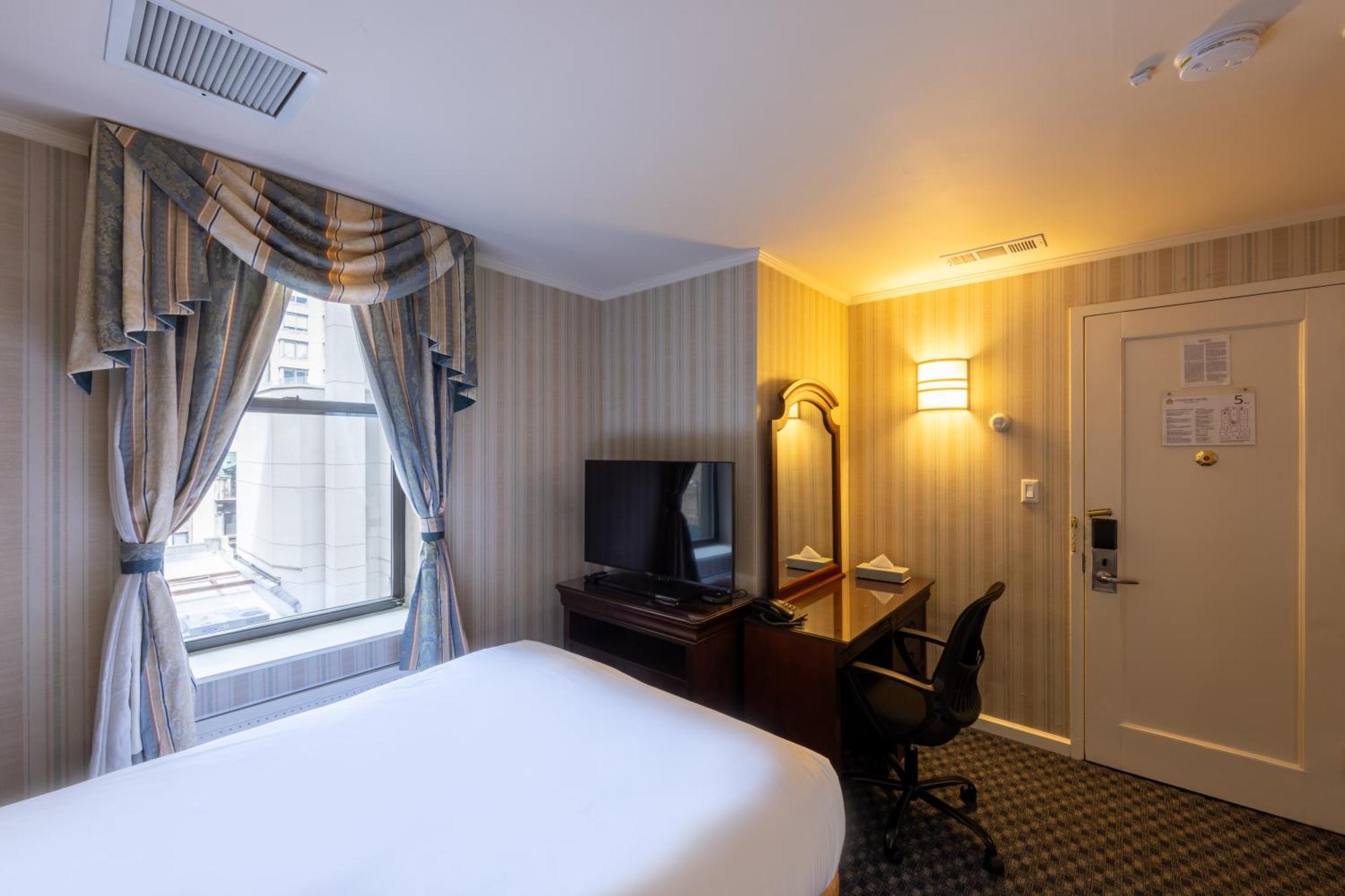 Hotel Stanford 3*